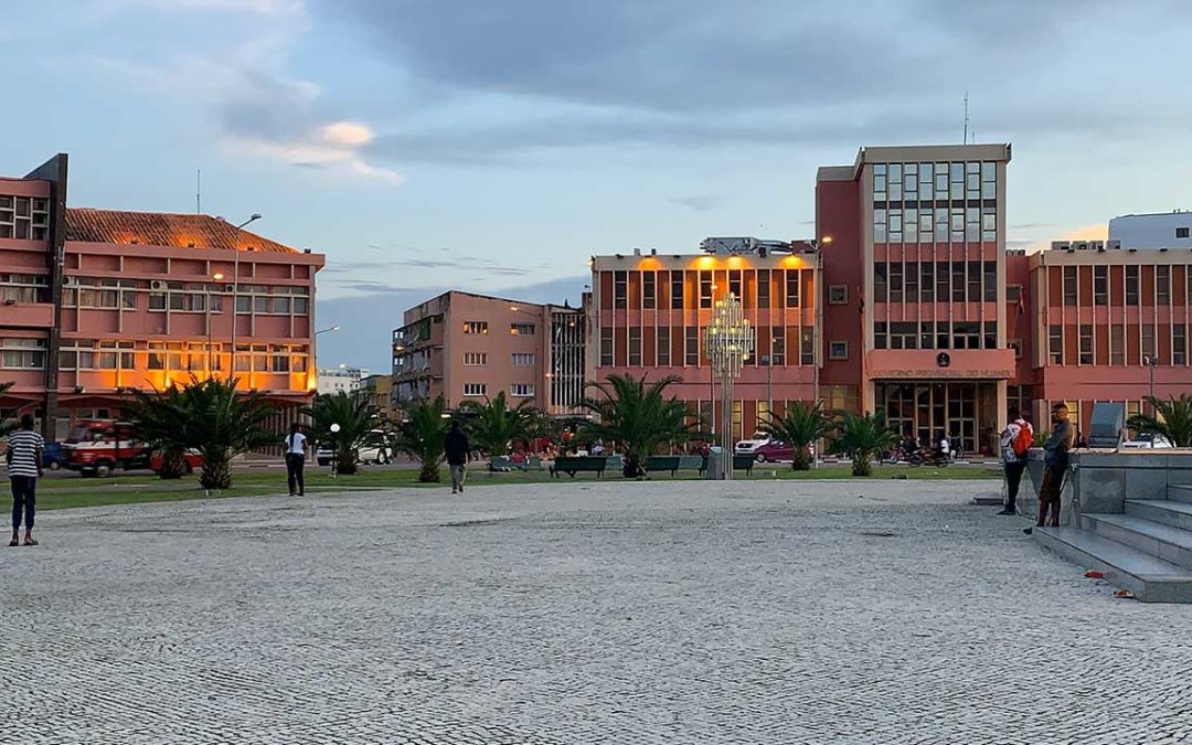 Colóquios Juventude em Acção – Huambo